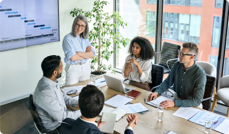 Groupe de personne en réunion