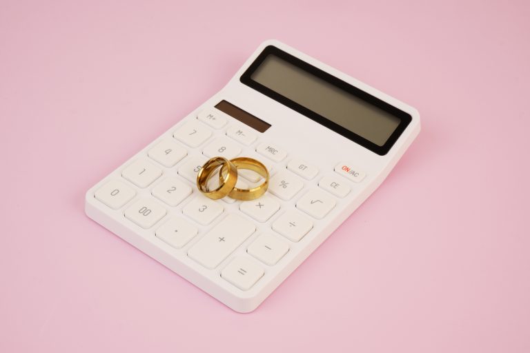 Comment les Français réduisent leur budget mariage ?